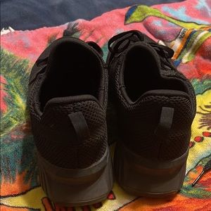 Reebok Flashfilm 2 training shoes. Like new worn a handful of time. Black